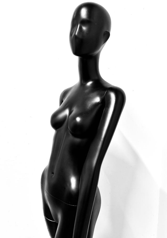 David-Underland-Mannequinism-123