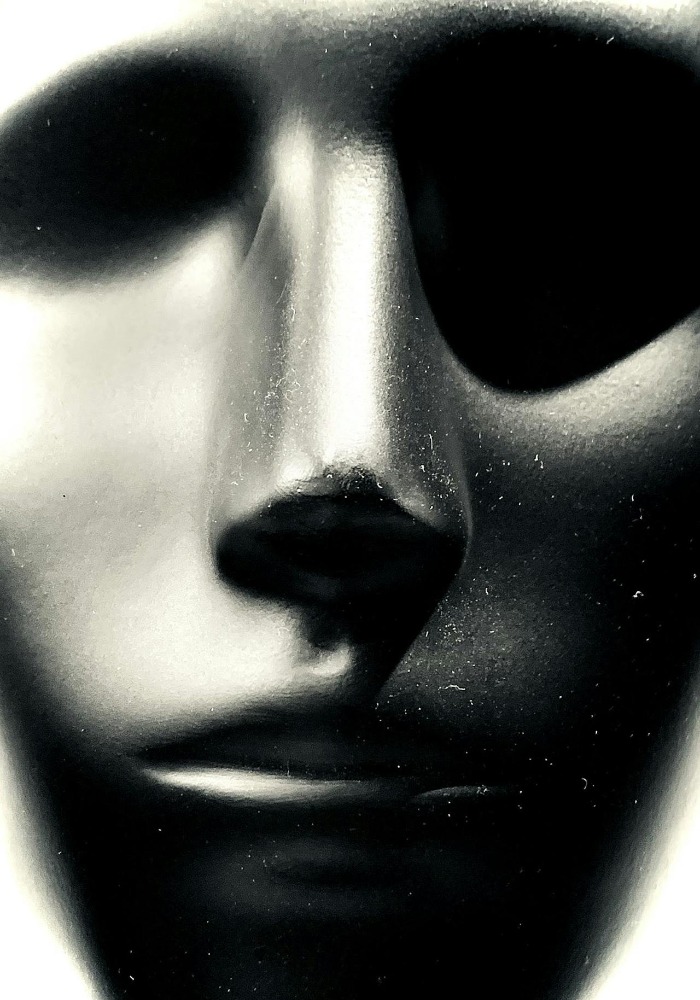 David-Underland-Mannequinism-54